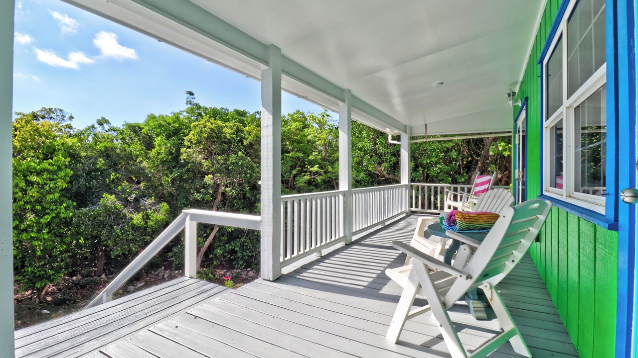 Photo of Patio Balcony in Lubbers Quarters Cay