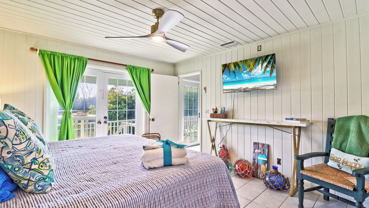 Photo of Bedroom in Lubbers Quarters Cay