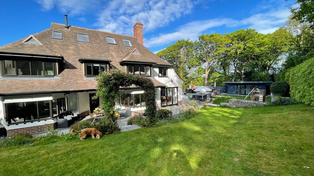 Photo of Outdoor in West Kirby