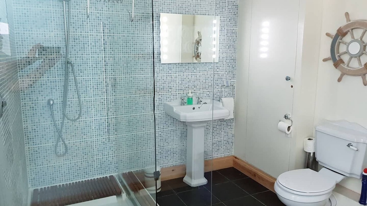 Photo of Bathroom in Horton