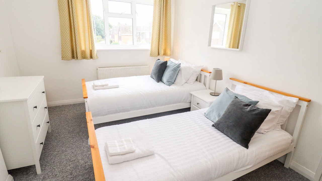 Photo of Bedroom in Broadway