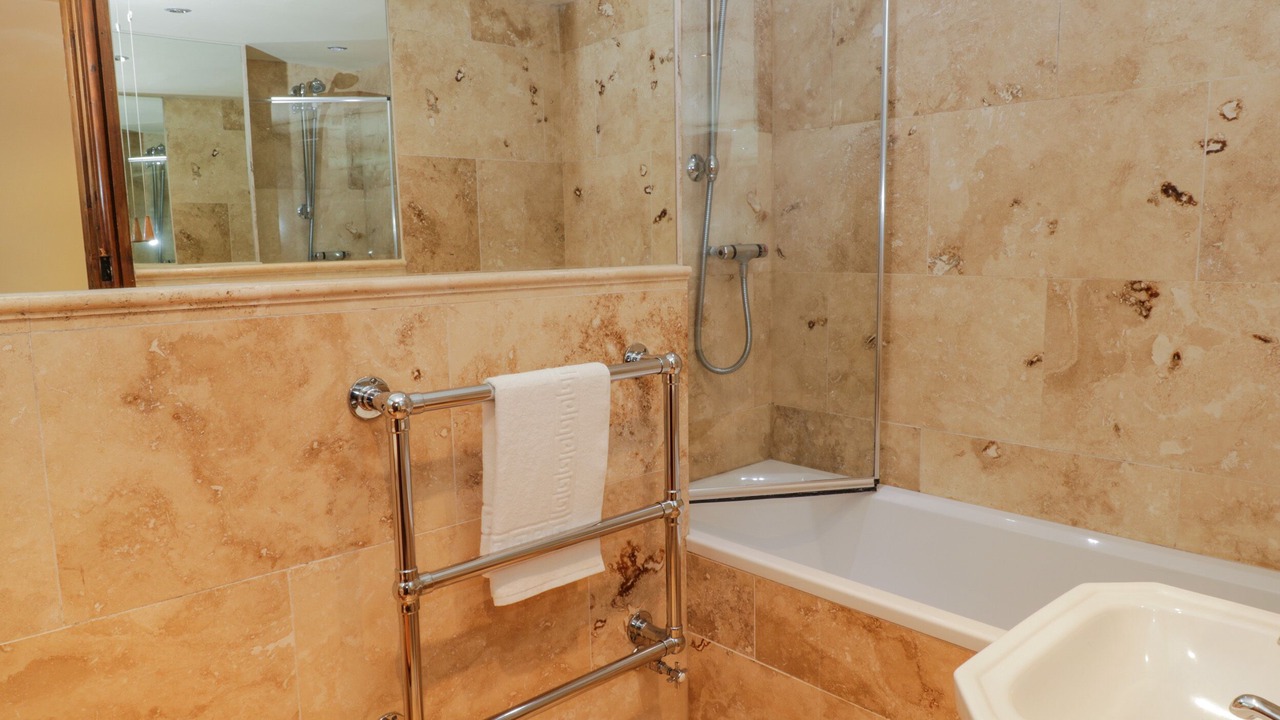Photo of Bathroom in Great Fryup Dale