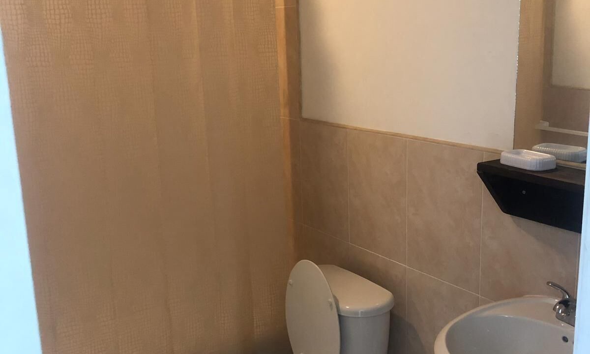 Photo of Bathroom in Stapledon Gardens