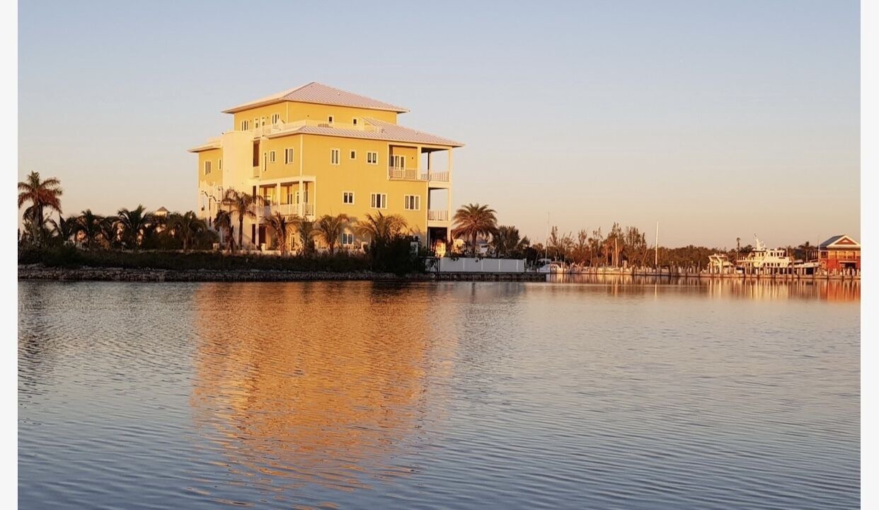 Photo of Outdoor in Bell Channel Bay