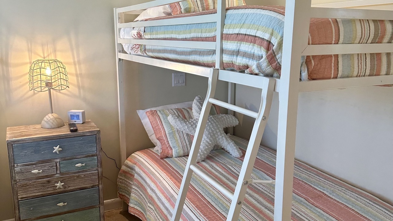 Photo of Bedroom in Bell Channel Bay