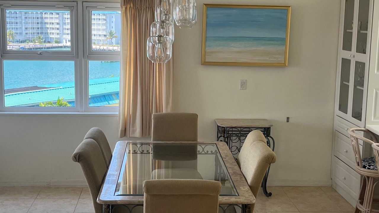 Photo of Bedroom in Bell Channel Bay