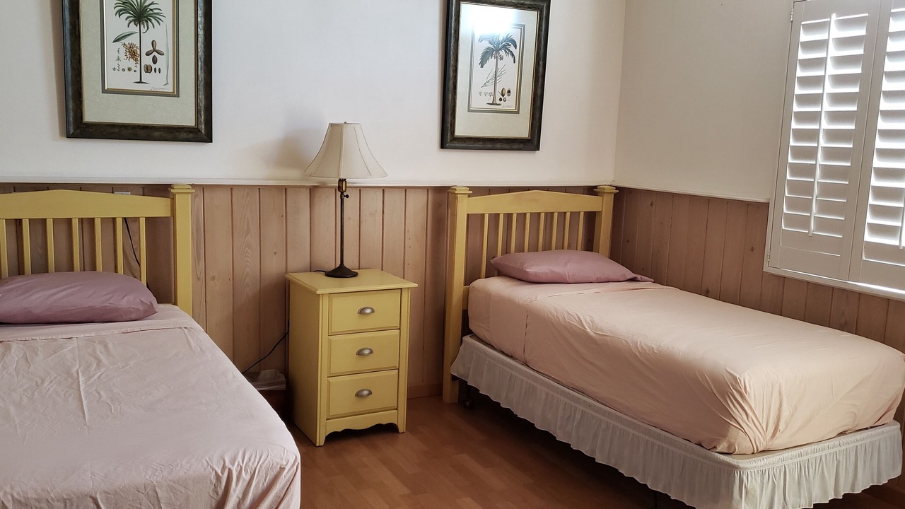 Photo of Bedroom in Man O War Cay