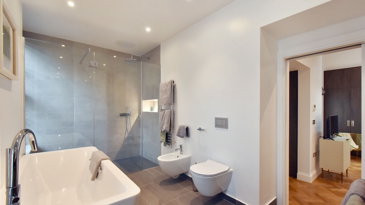 Photo of Bathroom in Mayfair