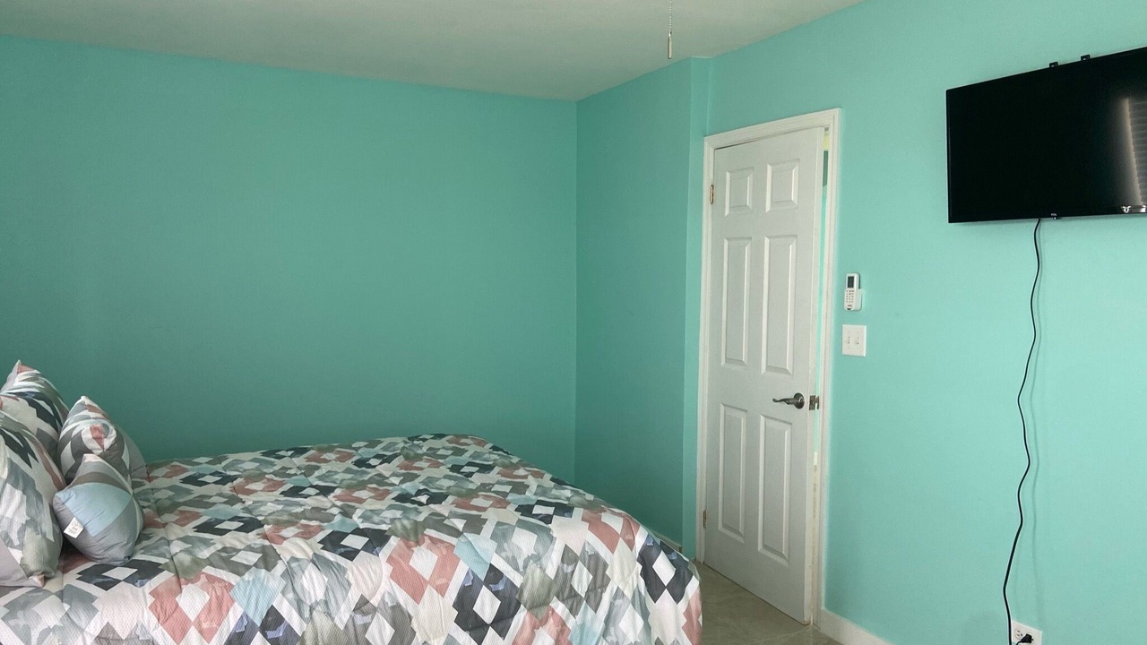 Photo of Bedroom in Farmer's Hill