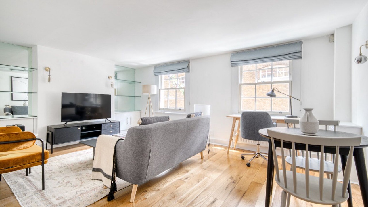 Photo of Livingroom in Covent Garden