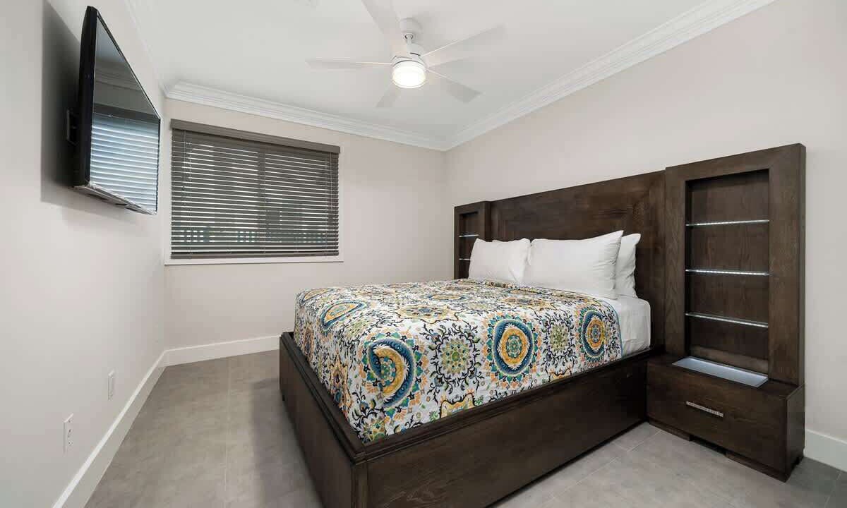 Photo of Bedroom in Paradise Island