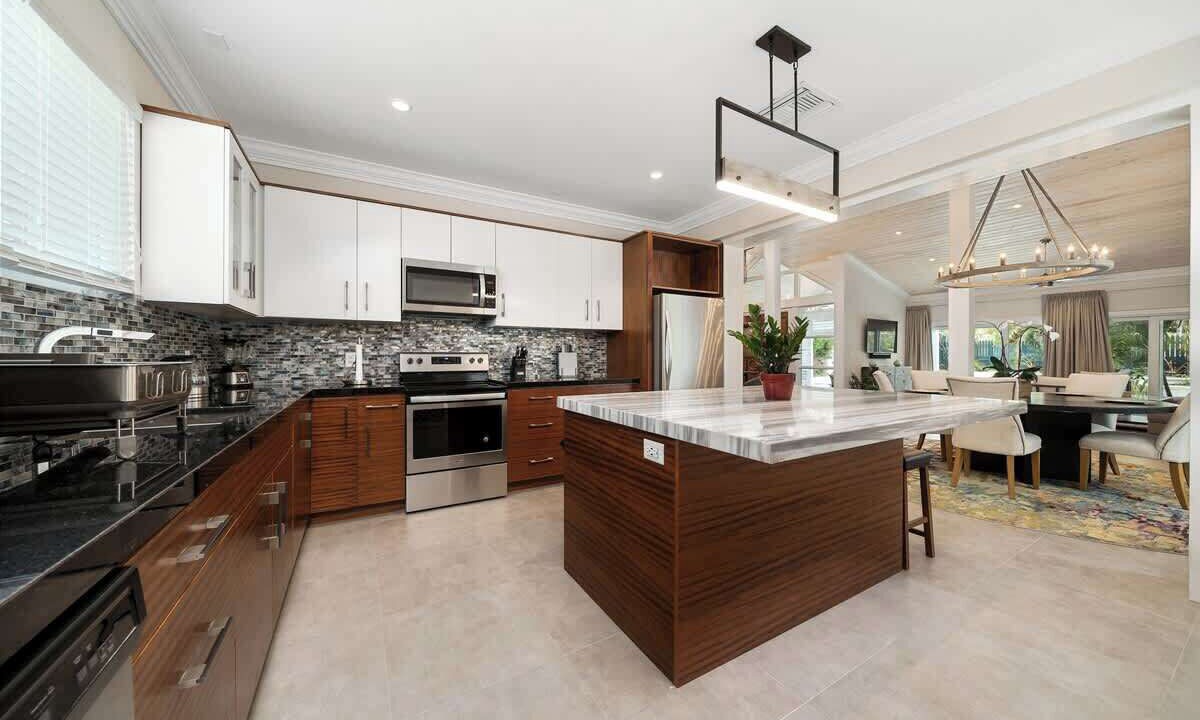 Photo of Kitchen in Paradise Island