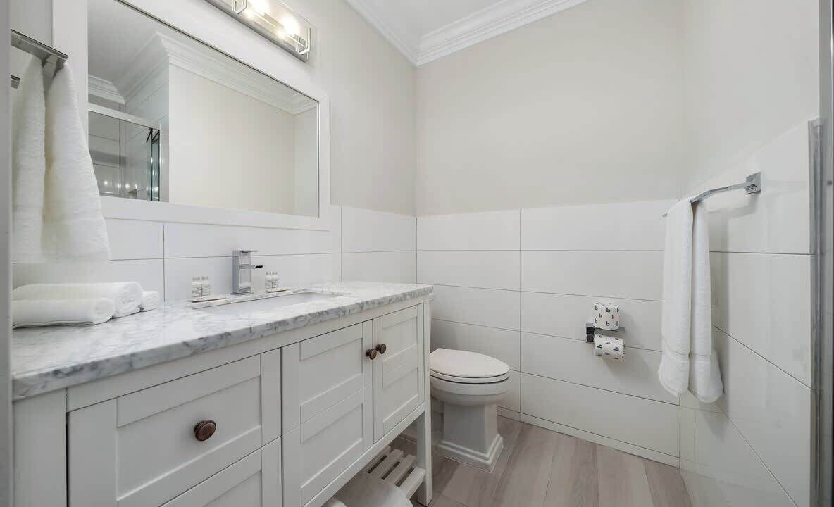 Photo of Bathroom in Paradise Island