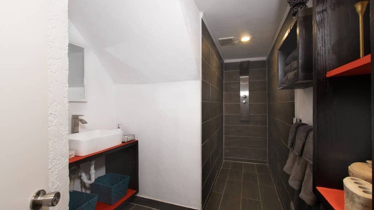 Photo of Bathroom in Nassau