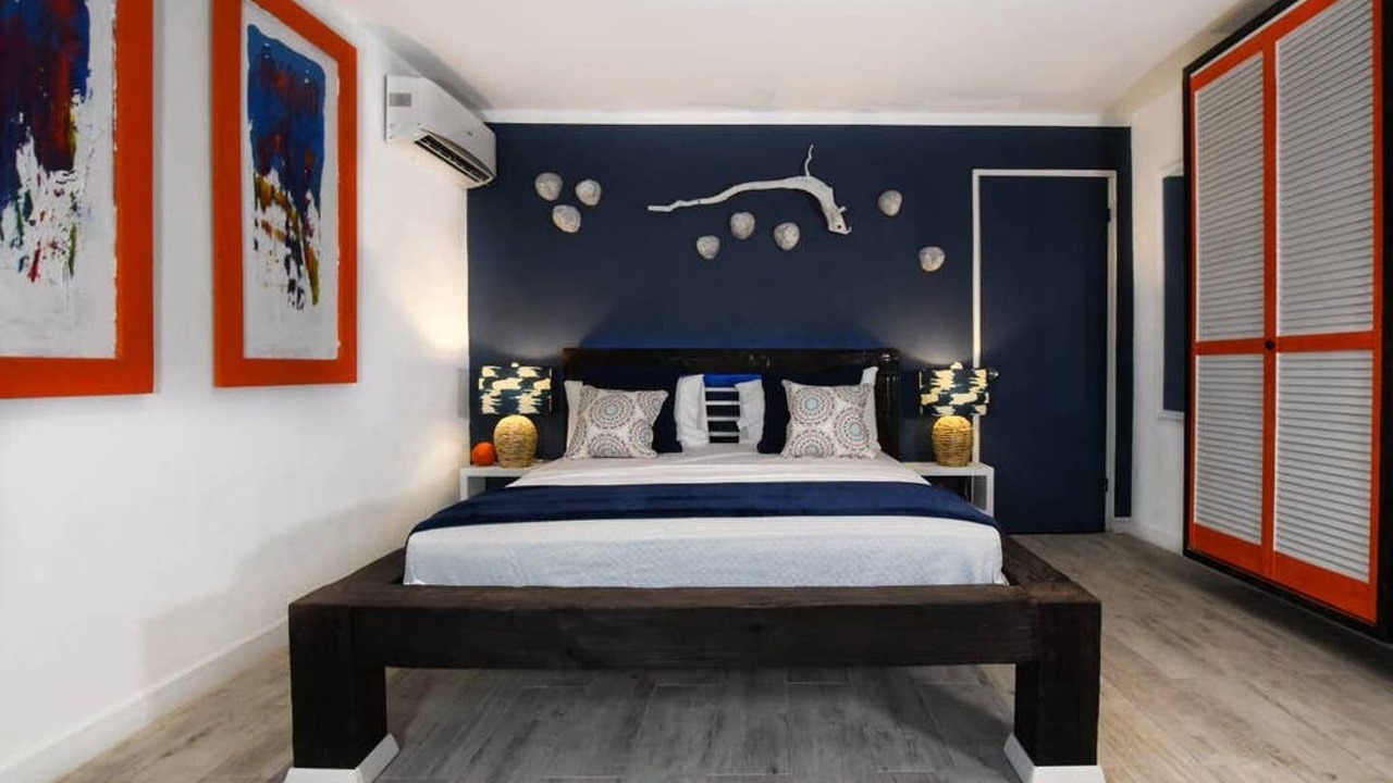 Photo of Bedroom in Nassau