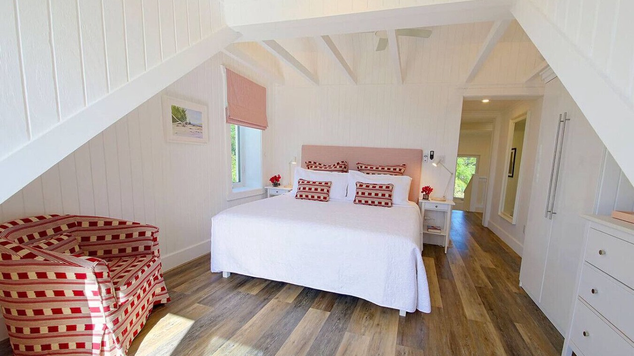 Photo of Bedroom in Governor's Harbour