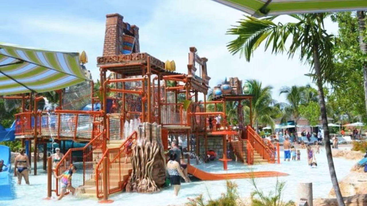 Photo of Others in Paradise Island
