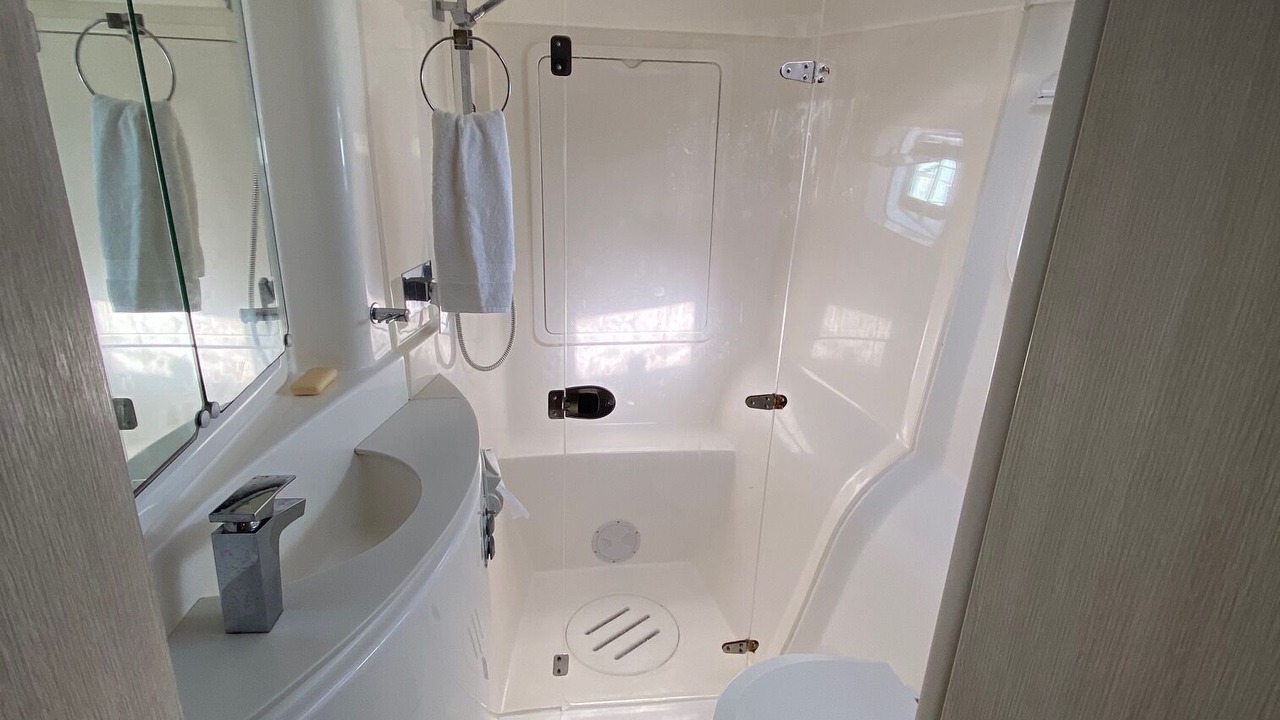 Photo of Bathroom in Staniel Cay