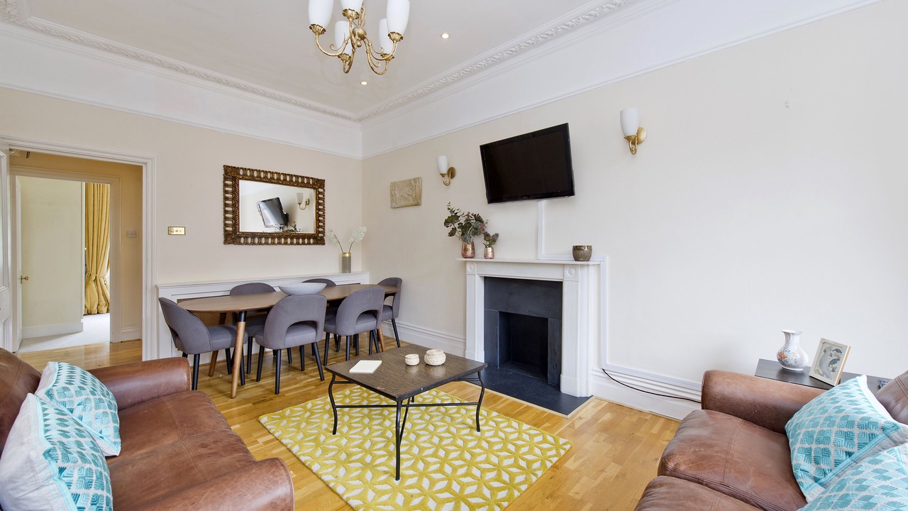 Photo of Livingroom in South Kensington