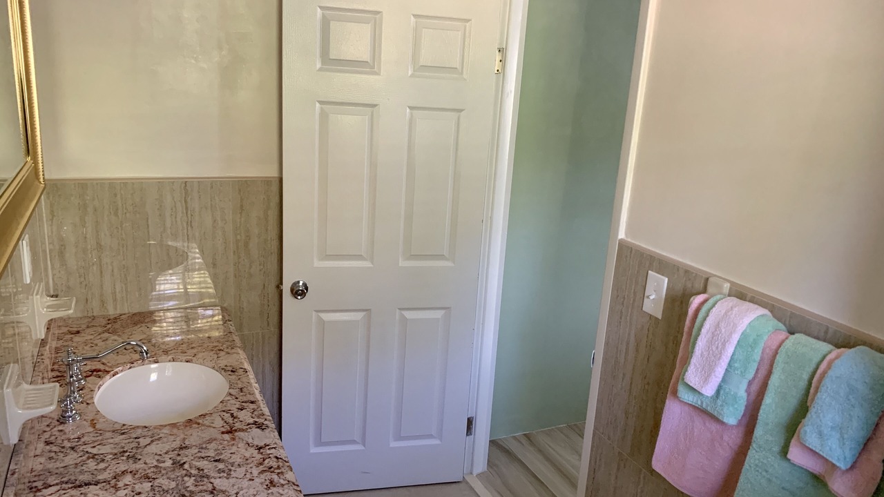 Photo of Bathroom in Nassau