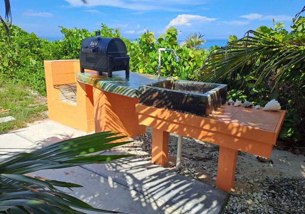 Photo of Outdoor in Salt Pond