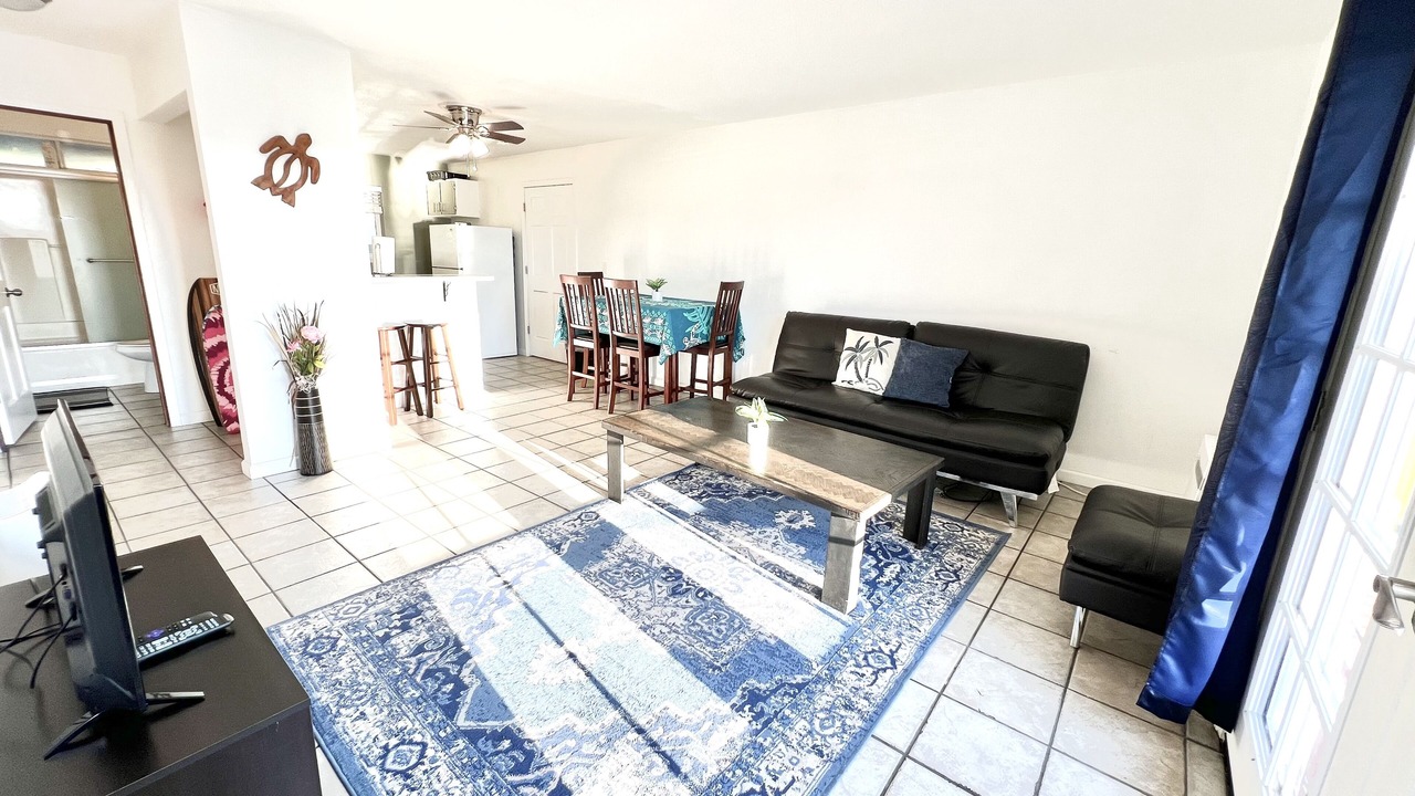 Photo of Bedroom in Historic Kailua Village
