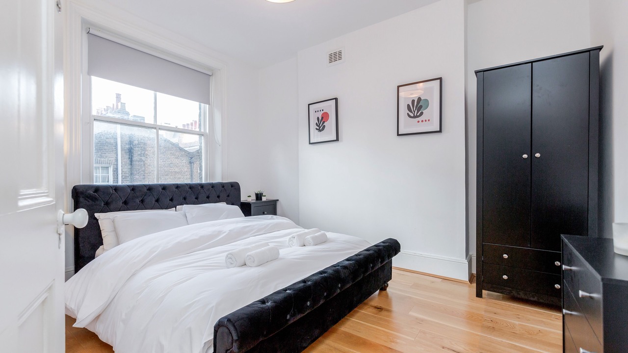 Photo of Bedroom in Fitzrovia