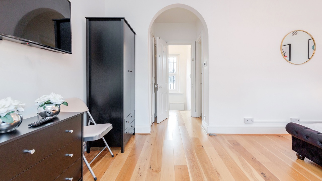 Photo of Bedroom in Fitzrovia
