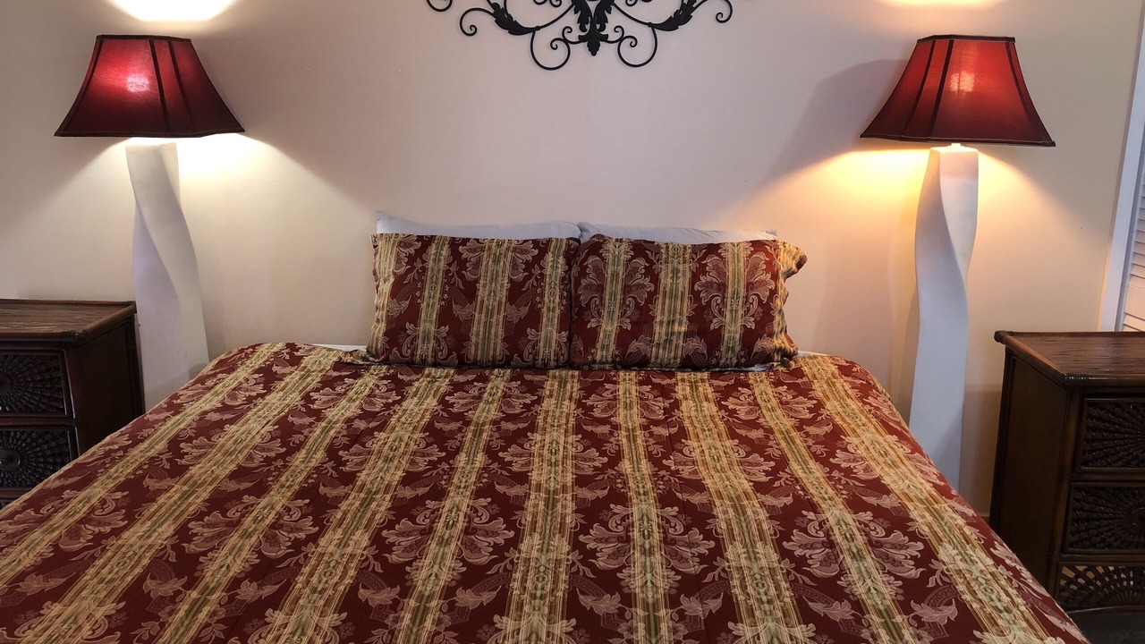 Photo of Bedroom in Waikiki