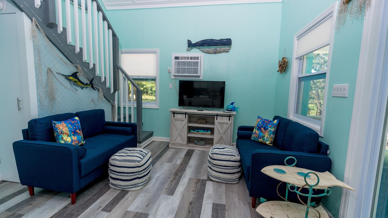 Photo of Livingroom in Spanish Wells