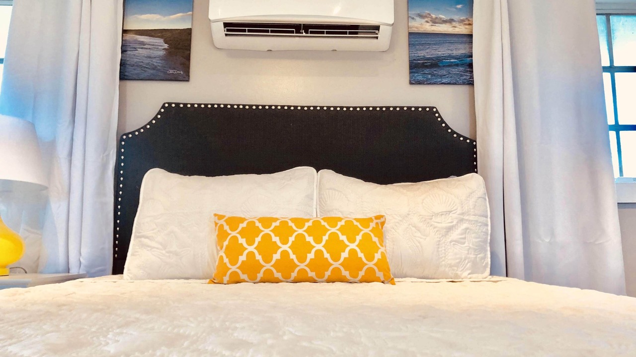 Photo of Bedroom in Nassau