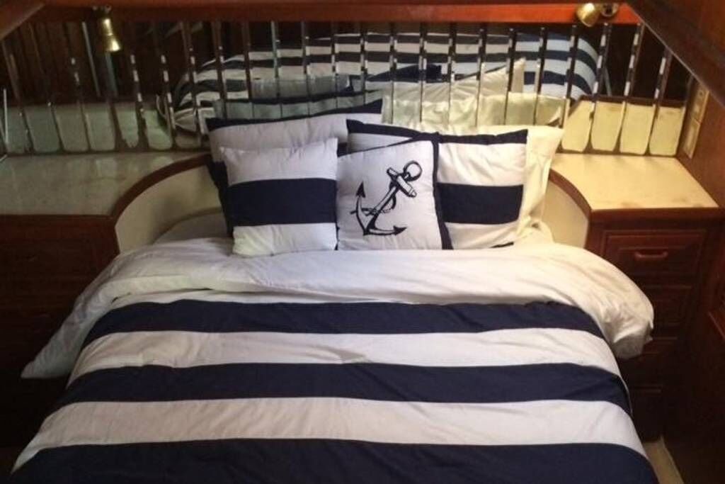 Photo of Bedroom in Staniel Cay
