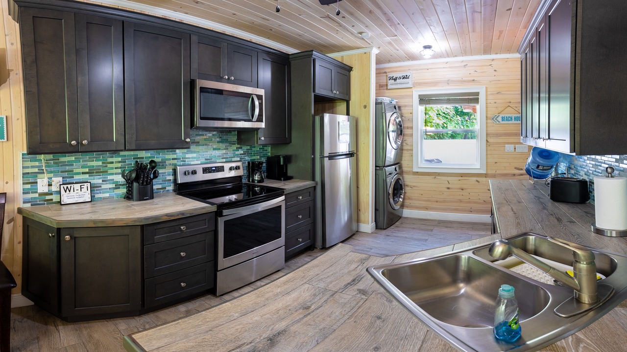 Photo of Kitchen in Spanish Wells