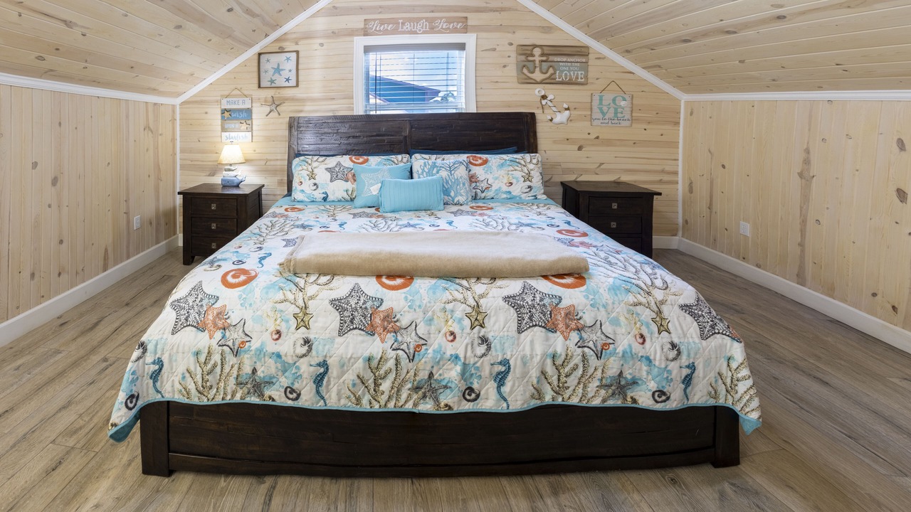 Photo of Bedroom in Spanish Wells