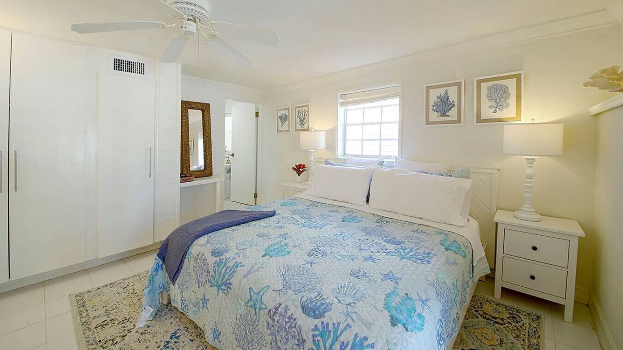Photo of Bedroom in Governor's Harbour