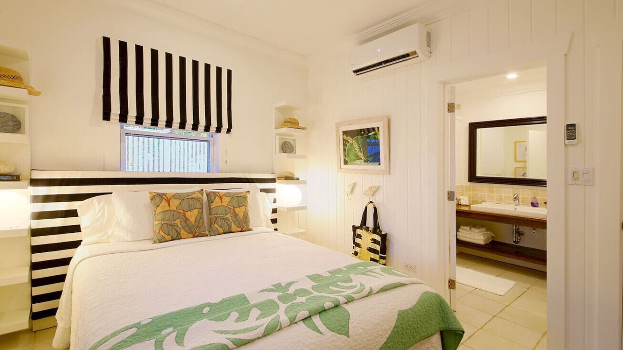 Photo of Bedroom in Governor's Harbour