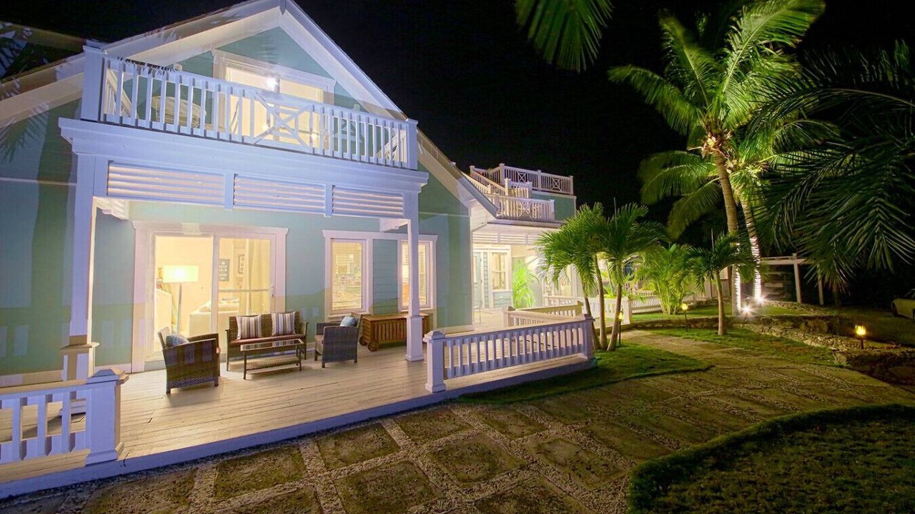 Photo of Patio Balcony in Governor's Harbour