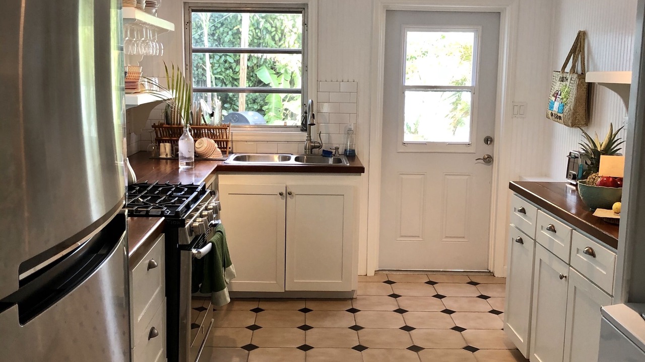 Photo of Kitchen in Dunmore Town