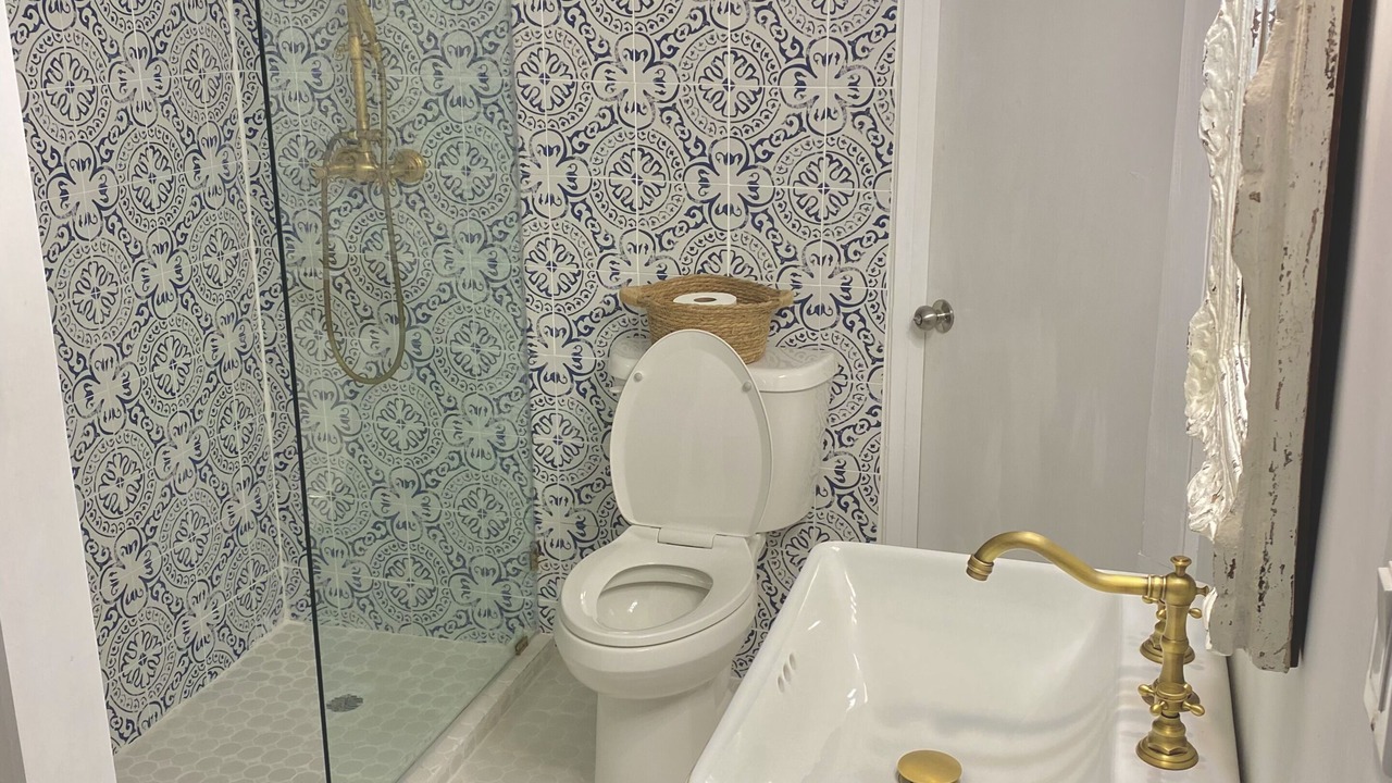 Photo of Bathroom in Dunmore Town