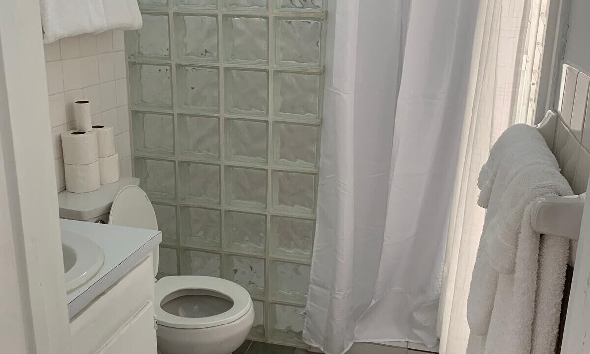 Photo of Bathroom in Dunmore Town
