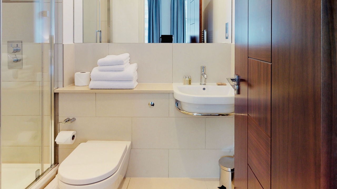 Photo of Bathroom in St. Pancras