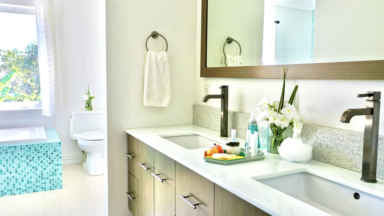 Photo of Bathroom in Savannah Sound