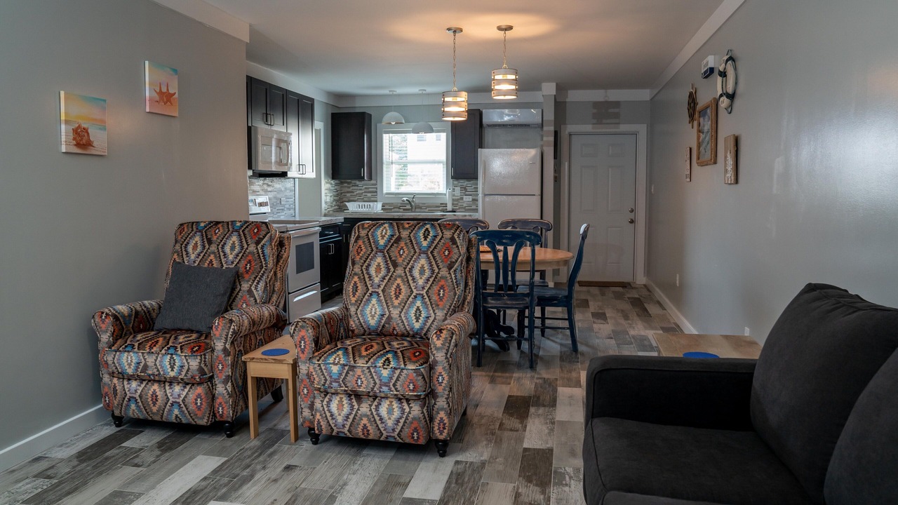 Photo of Livingroom in Spanish Wells