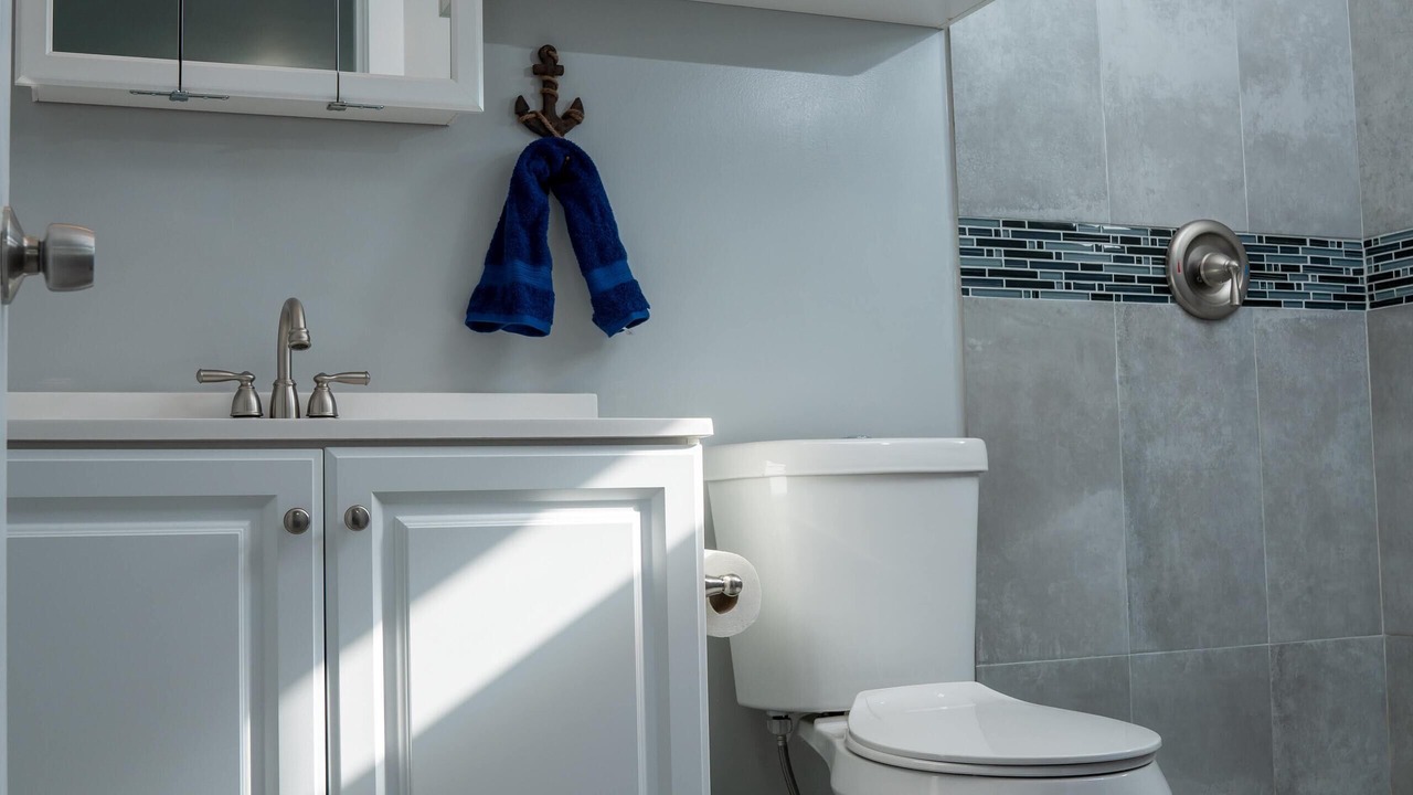 Photo of Bathroom in Spanish Wells