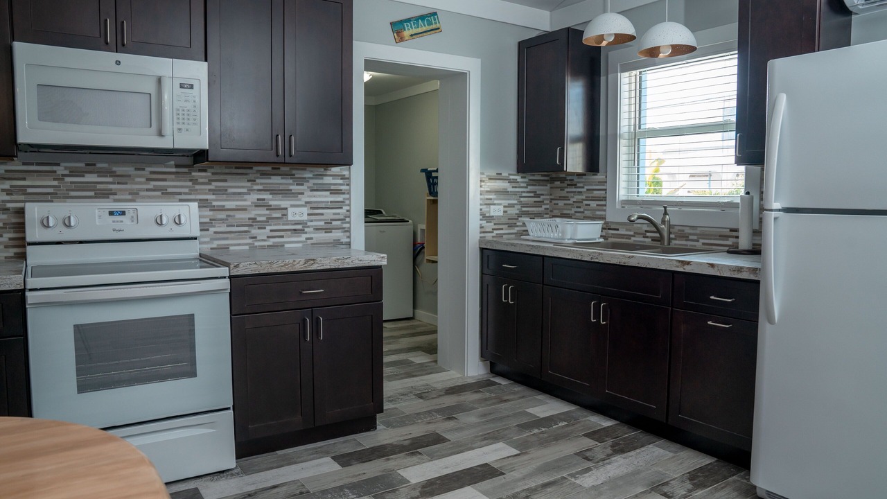 Photo of Kitchen in Spanish Wells