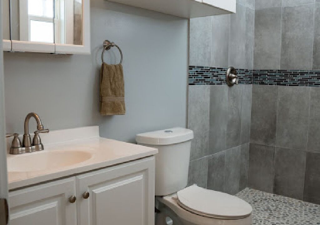 Photo of Bathroom in Spanish Wells