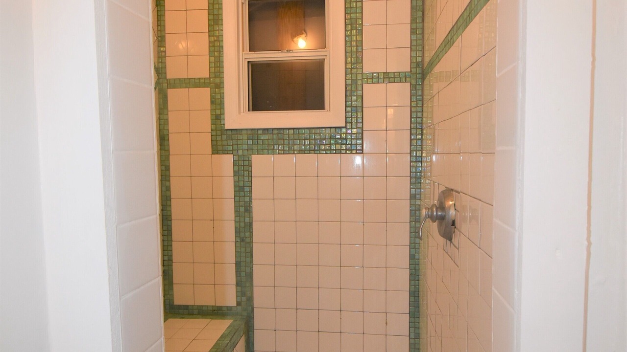Photo of Bathroom in Triana Shores