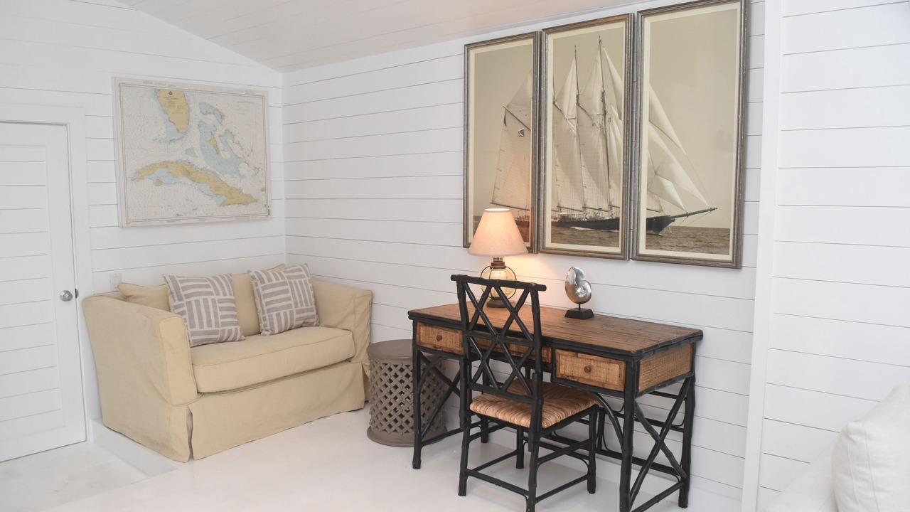 Photo of Livingroom in Triana Shores