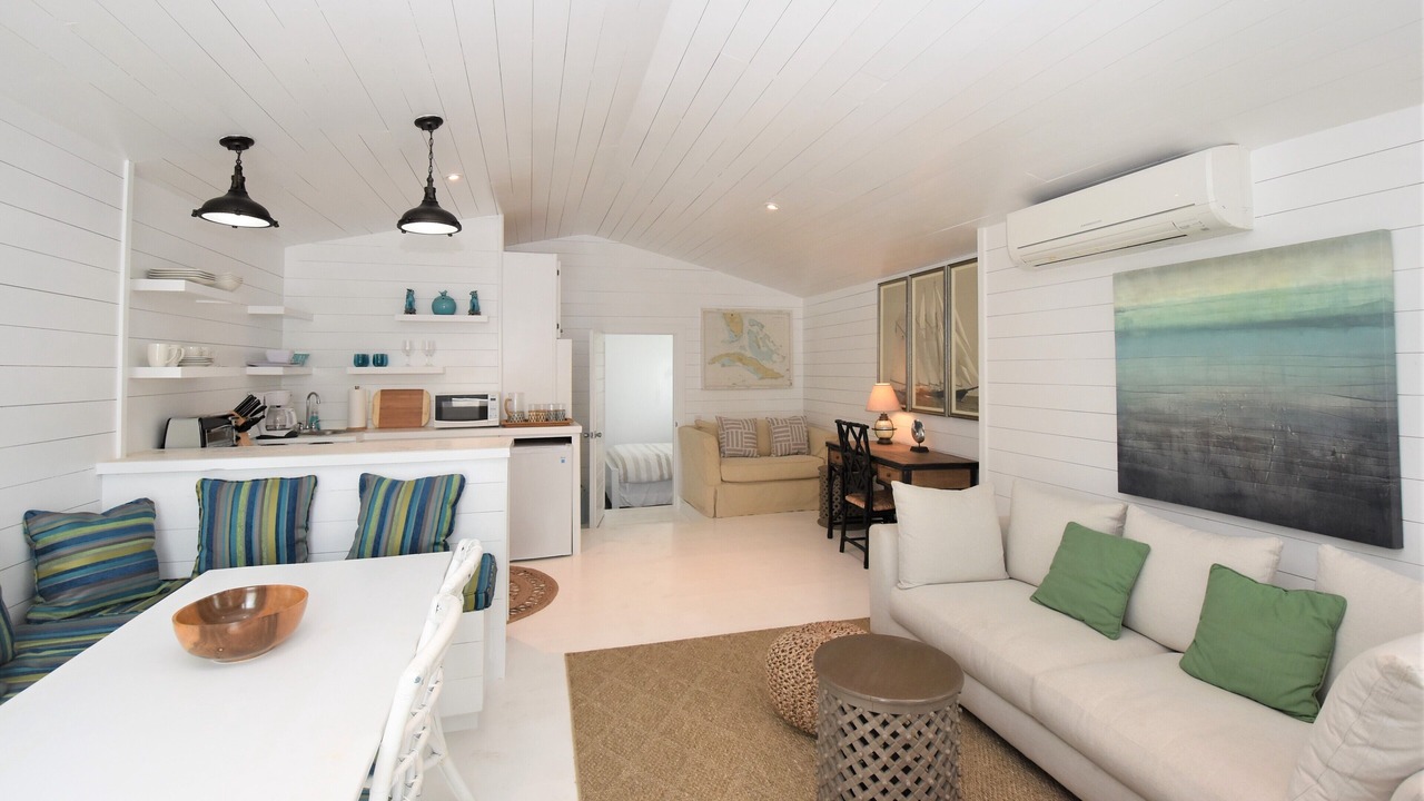 Photo of Livingroom in Triana Shores