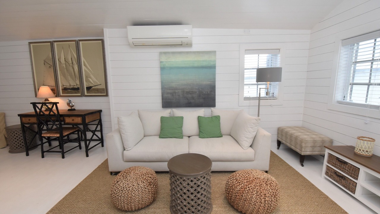 Photo of Livingroom in Triana Shores